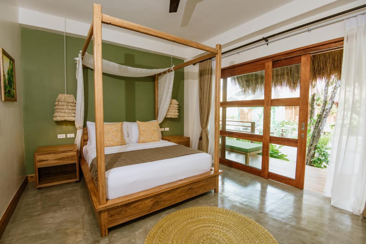 Las Palmas Villas And Casitas Siargao Генерал-Луна Экстерьер фото